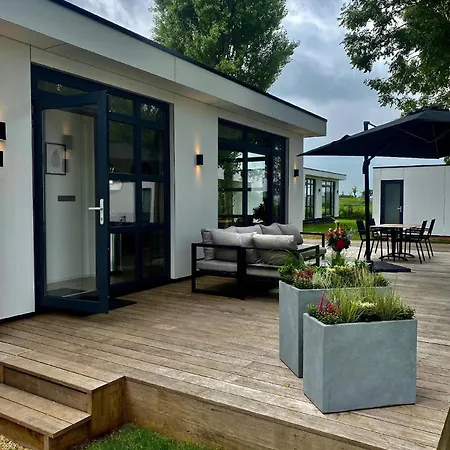 Ferienhaus Fuer 4 Personen Ca 55 Qm In Maurik, Gelderland Casa vacanze *